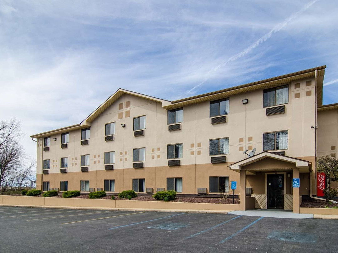 Motel 6 Montoursville, PA主图