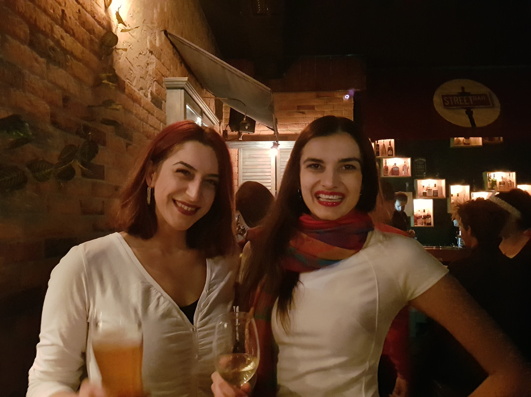 Street Bar-波德戈里察必去景点