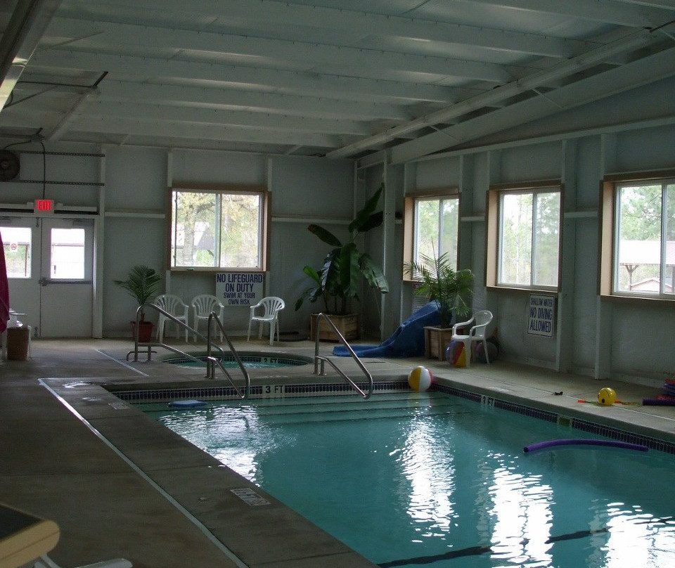 Cedar Creek Resort