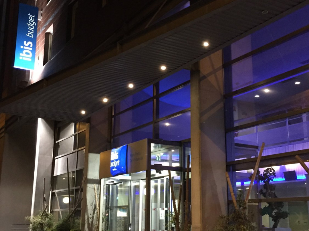 伊塔布酒店主图