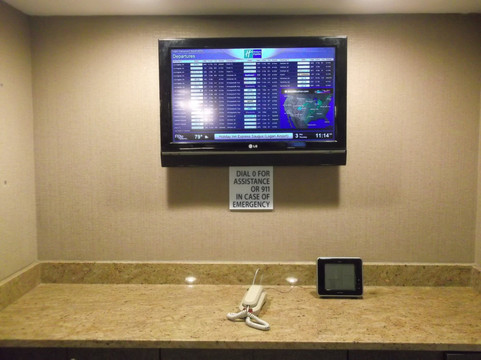 Holiday Inn Express 索格斯（洛根机场）主图