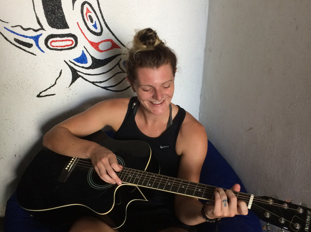 The West Coast House主图