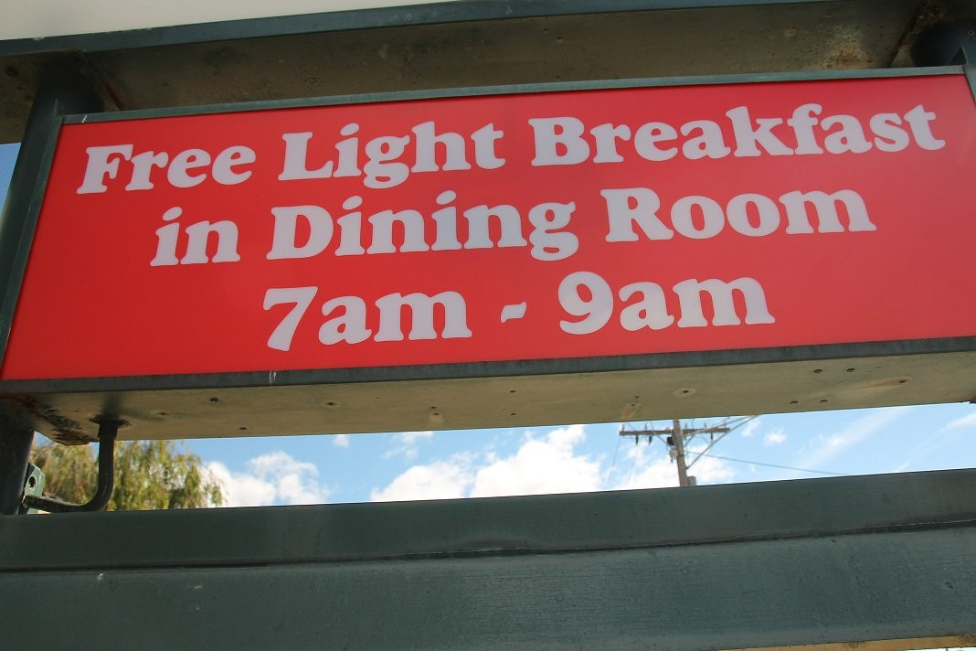 Hi-Way 8 Motor Inn主图