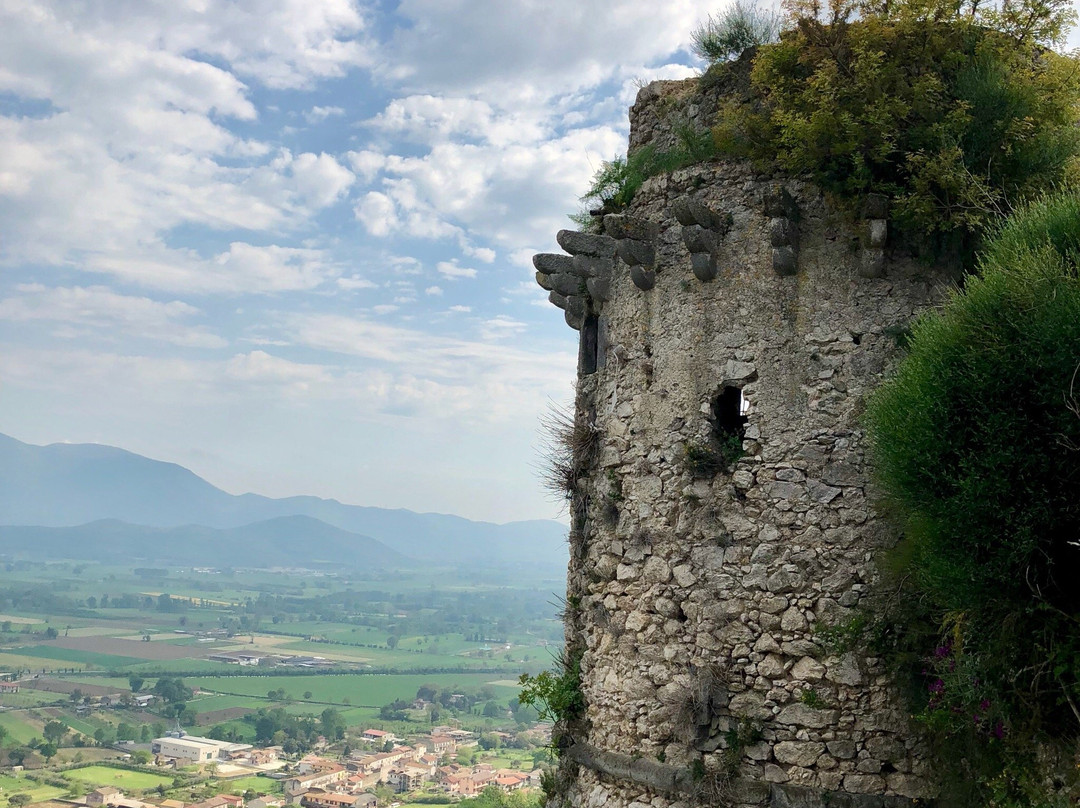 Castello di Pietravairano景点图片