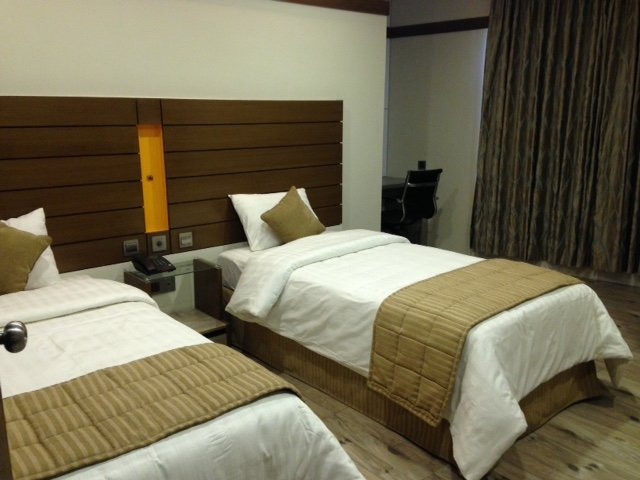 Hotel X主图