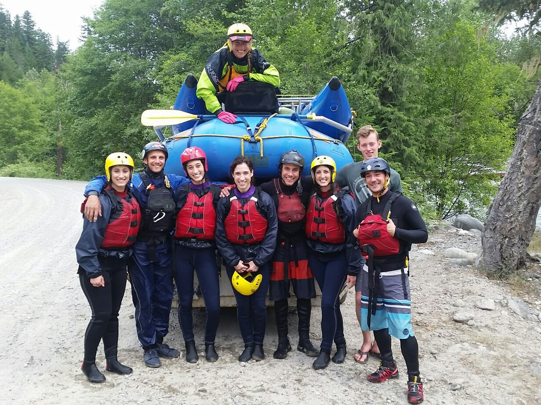 Fraser River Raft Expeditions-Yale必去景点