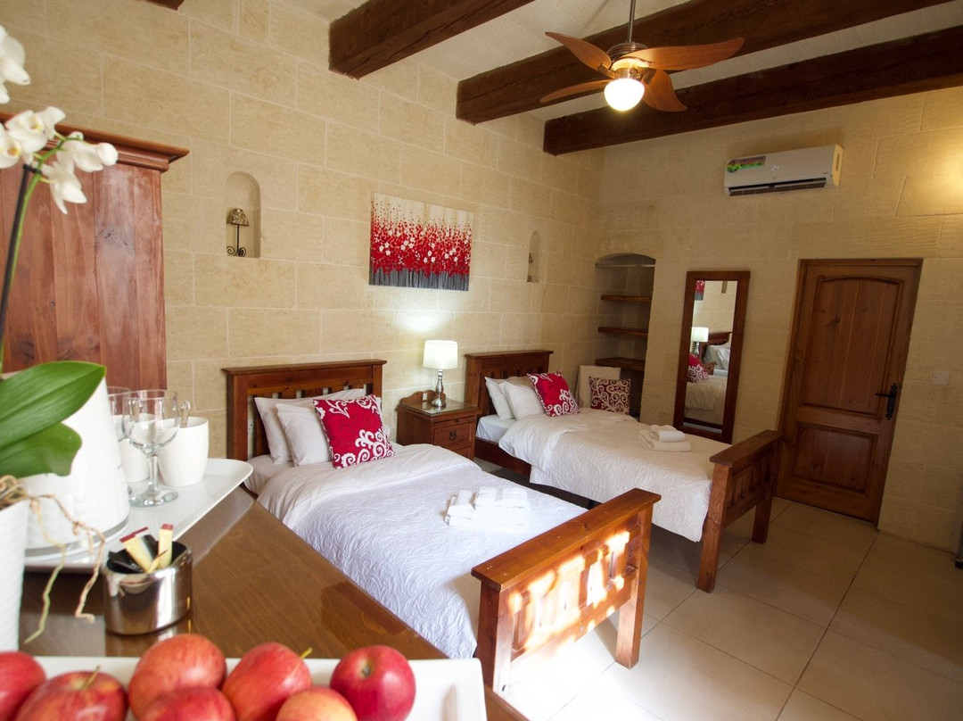 Ta'Kalamija Bed & Breakfast主图