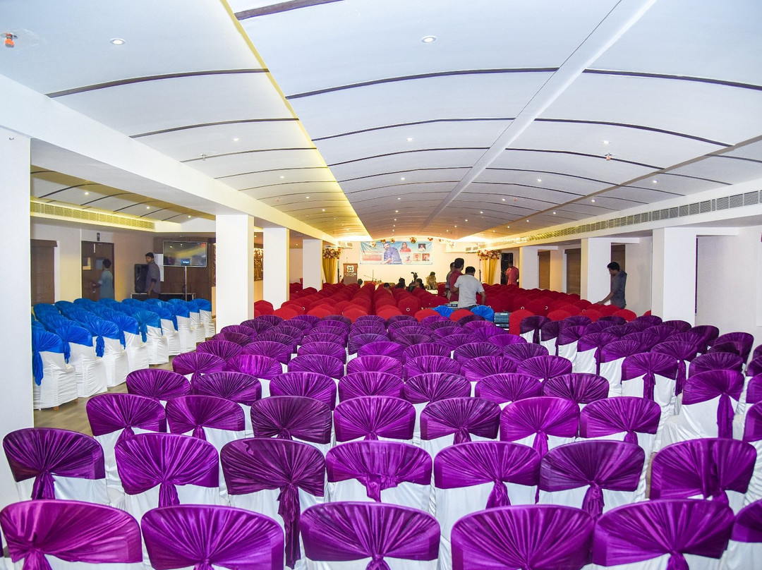 Four N Square Residency主图