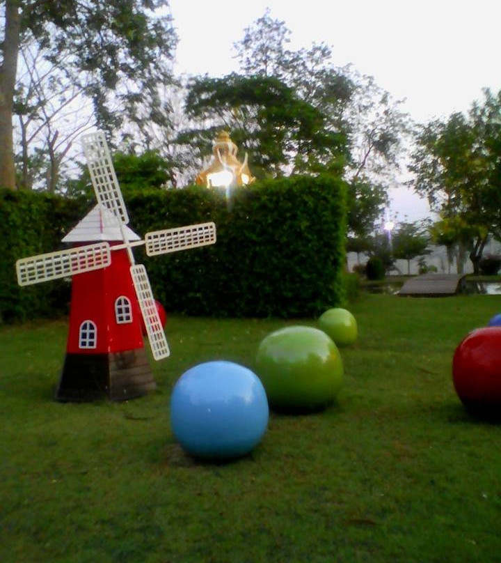 黄金城酒店主图