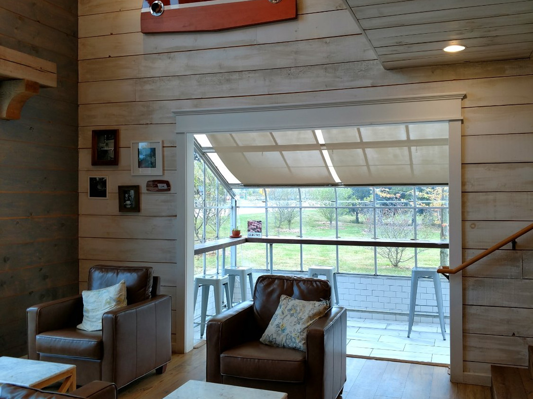 Delavan餐馆和美食-Boxed and Burlap