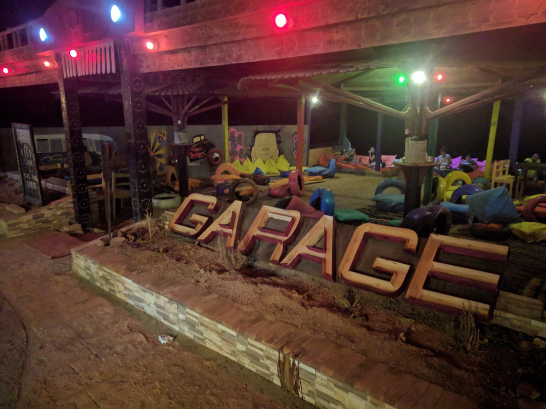 Garage Restaurant, Cafe and More