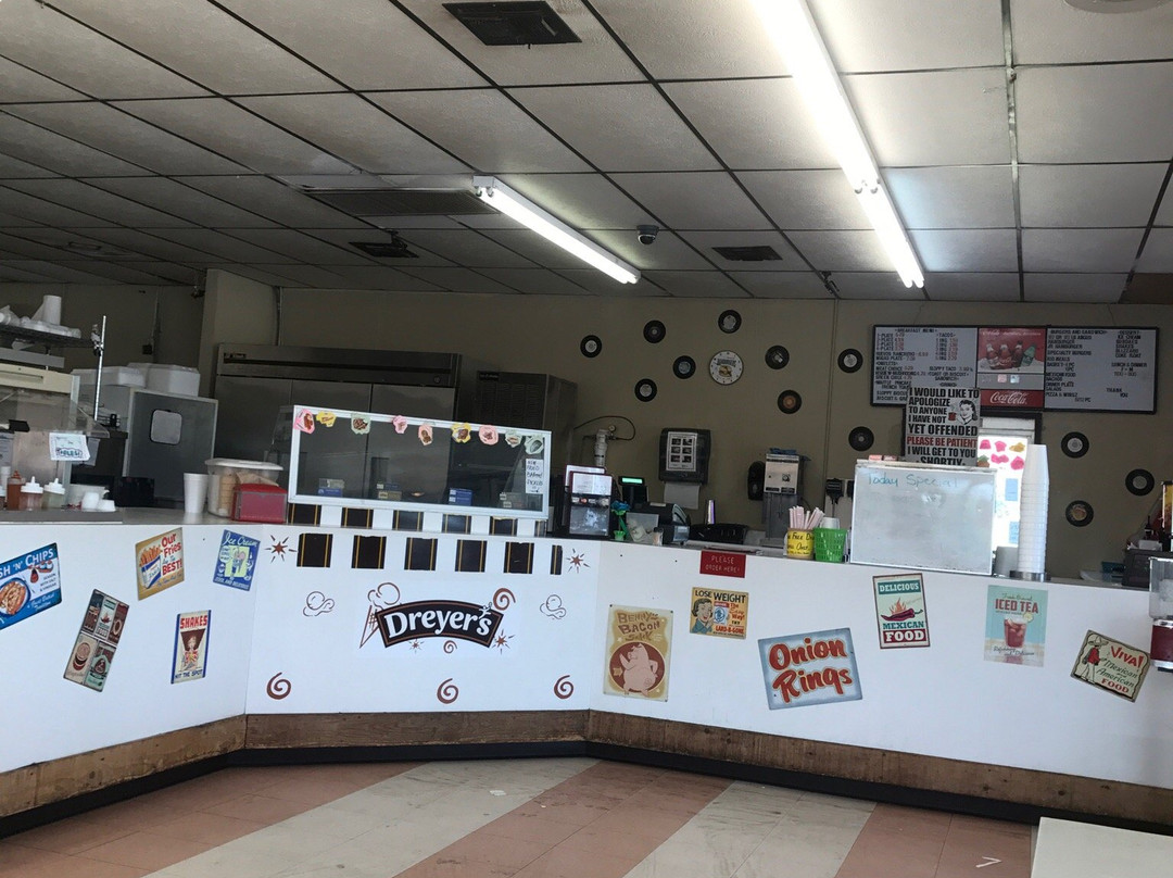 Brackett Burger and Shake