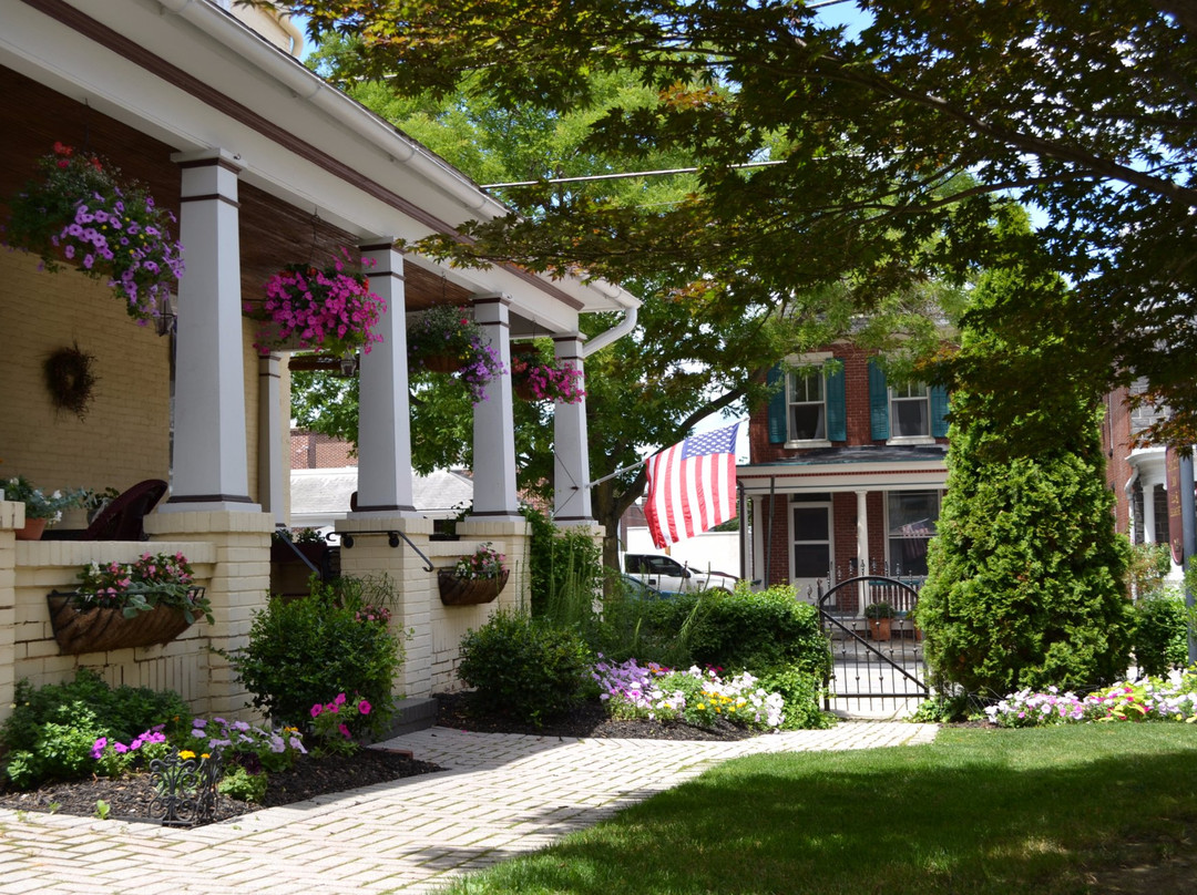The Gaslight Inn