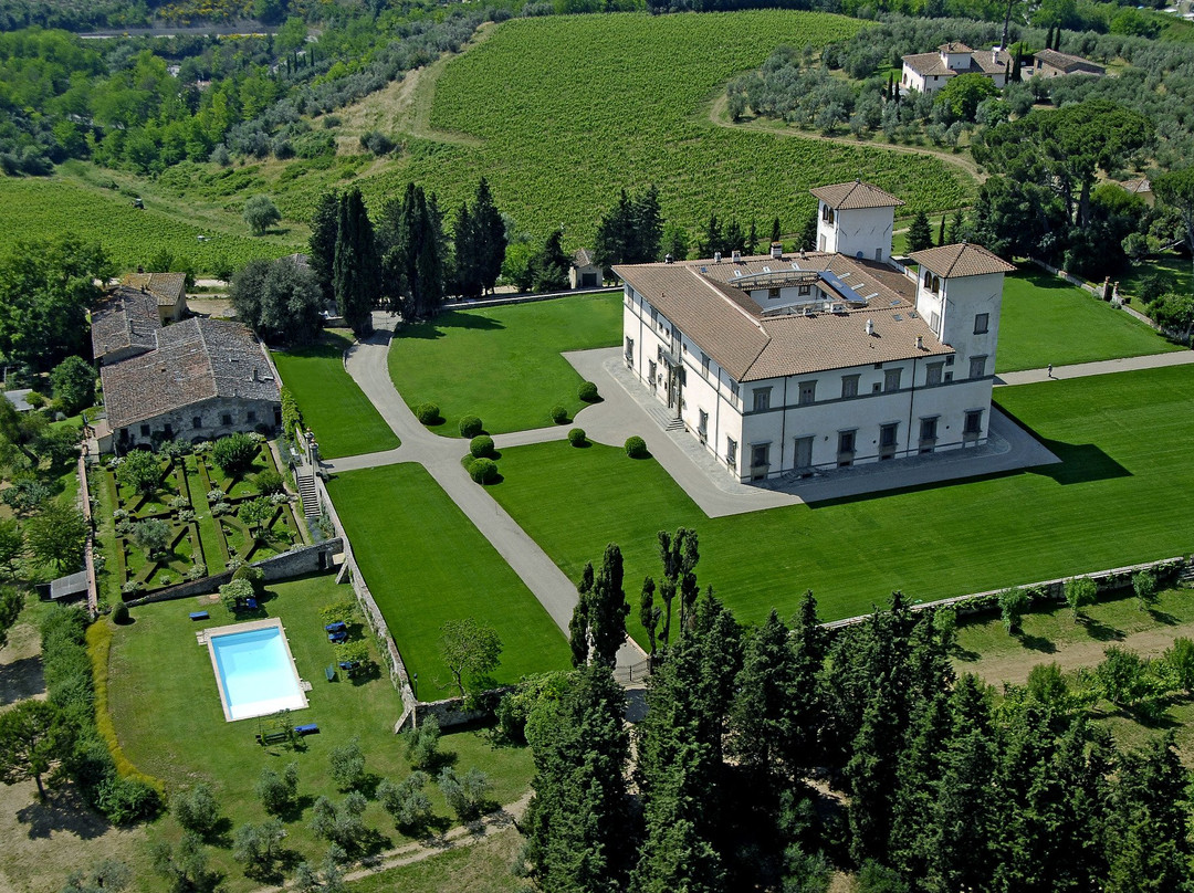 Villa le Corti-佩萨河谷圣卡夏诺必去景点