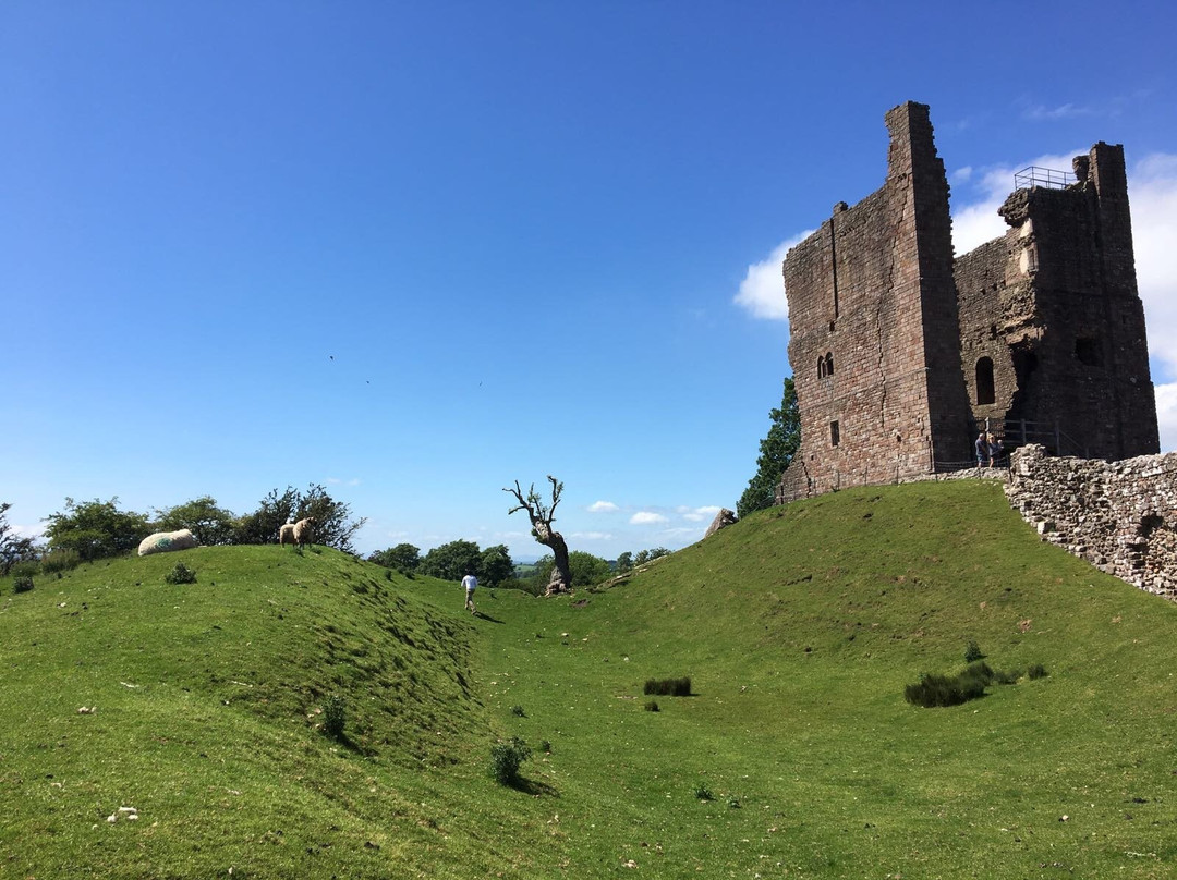 Brough Castle Ice Cream Parlour景点图片