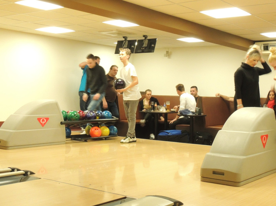 Bowling KAREL - Dolní Chabry-布拉格必去景点