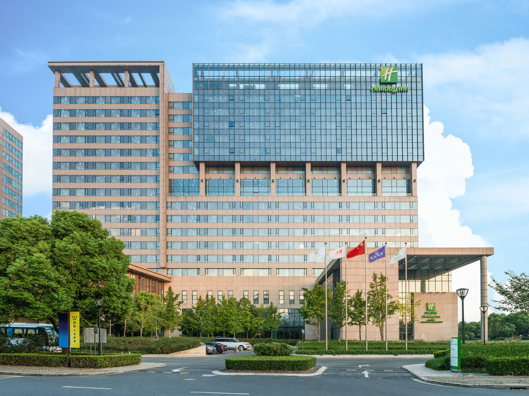 上海虹桥西郊假日酒店主图