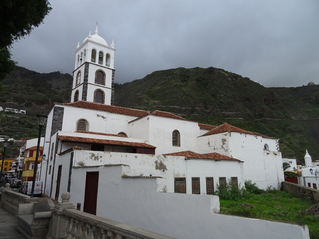 Torre mirador, museo de arte sacro e iglesia Parroquial de Santa Ana景点图片