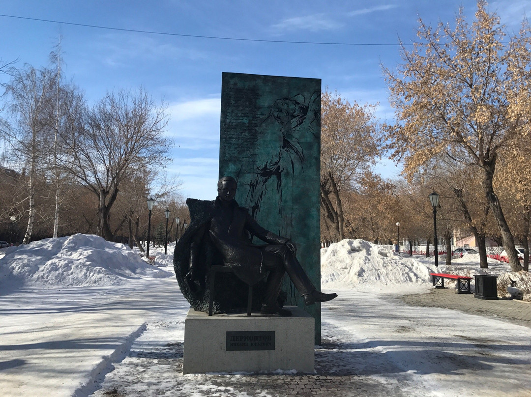 Monument to Lermontov景点图片
