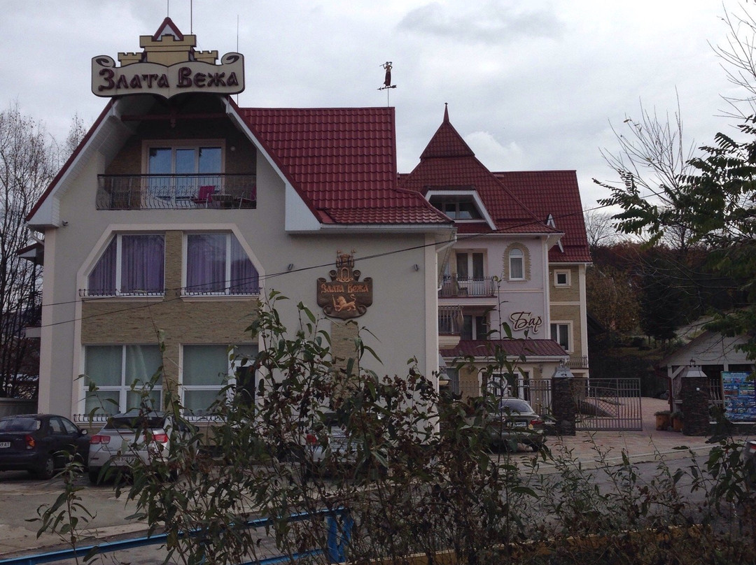 Zlata Vezha Hotel