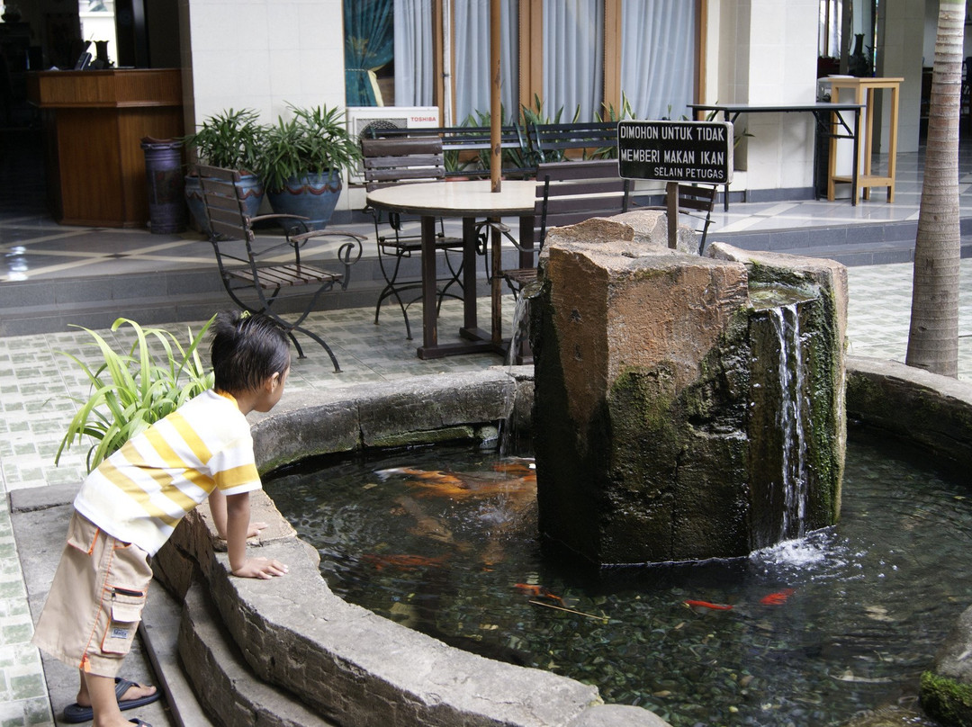 Bhinneka Hotel主图