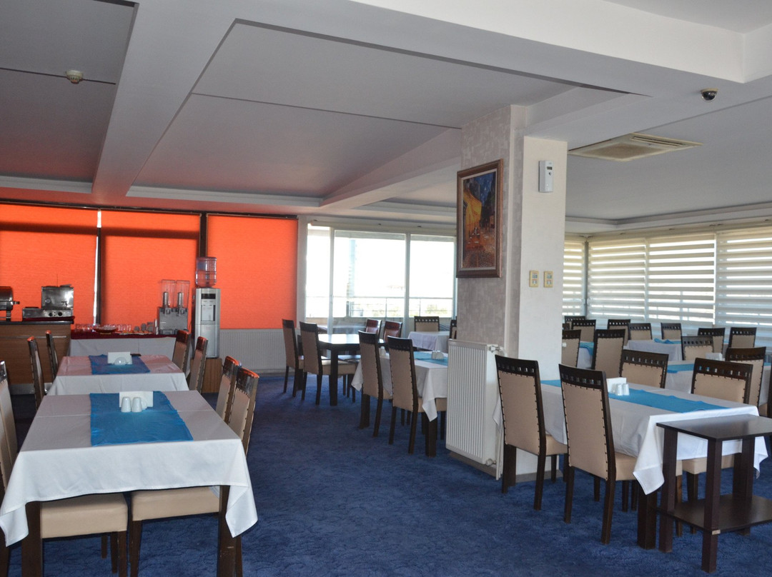 Akbayir酒店住宿-Akgol Hotel