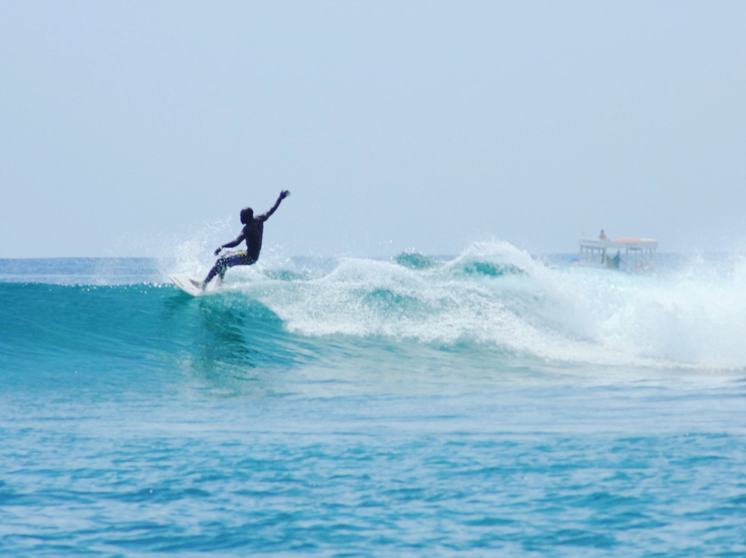 Maldivian surf club-拉姆环礁必去景点