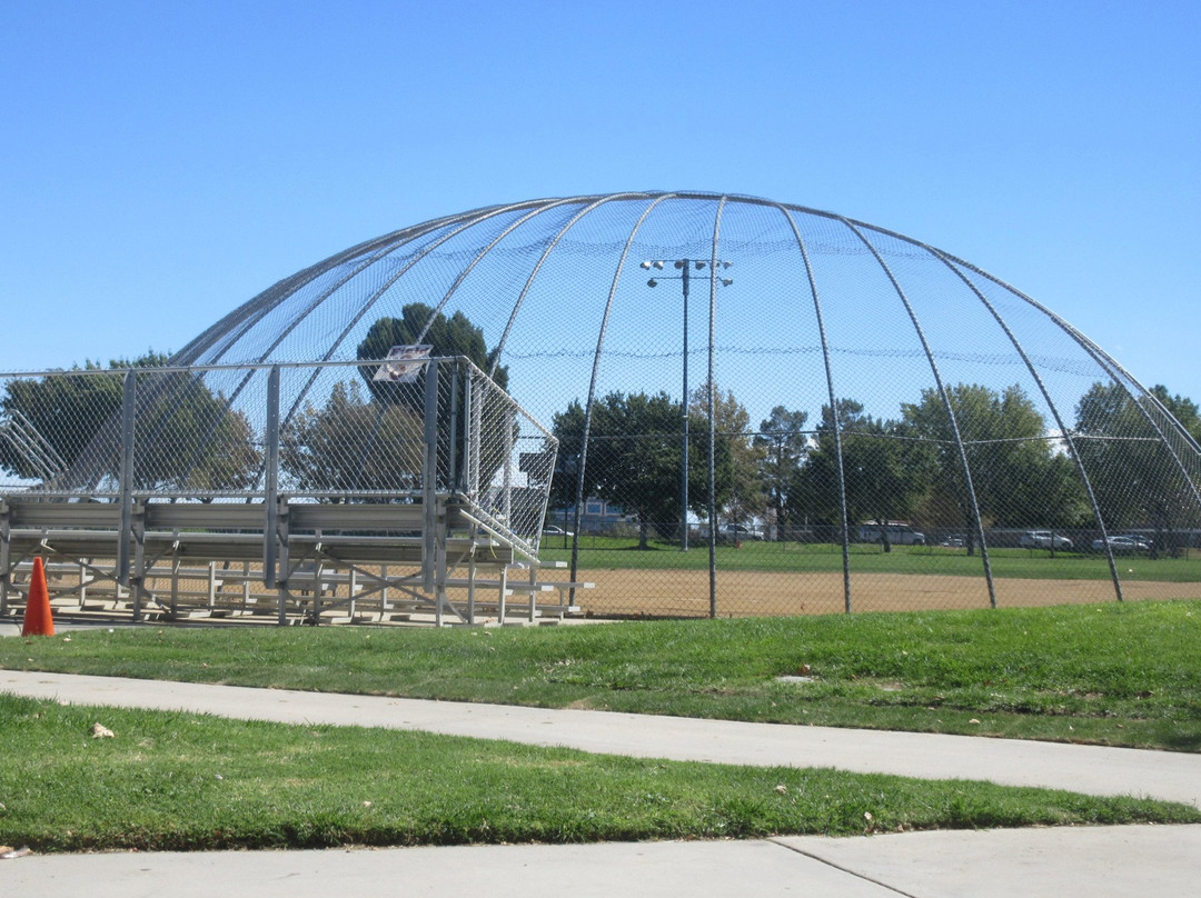 Sgt. Steve Owen Memorial Park-兰开斯特必去景点