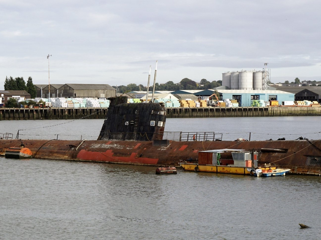 U-475 Black Widow Russian Submarine景点图片