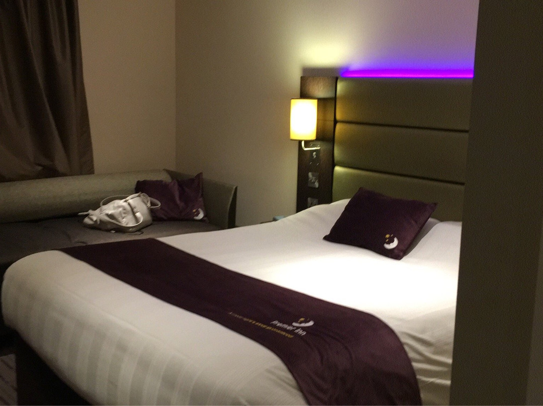 波朗斯通莱斯特普瑞米尔客栈