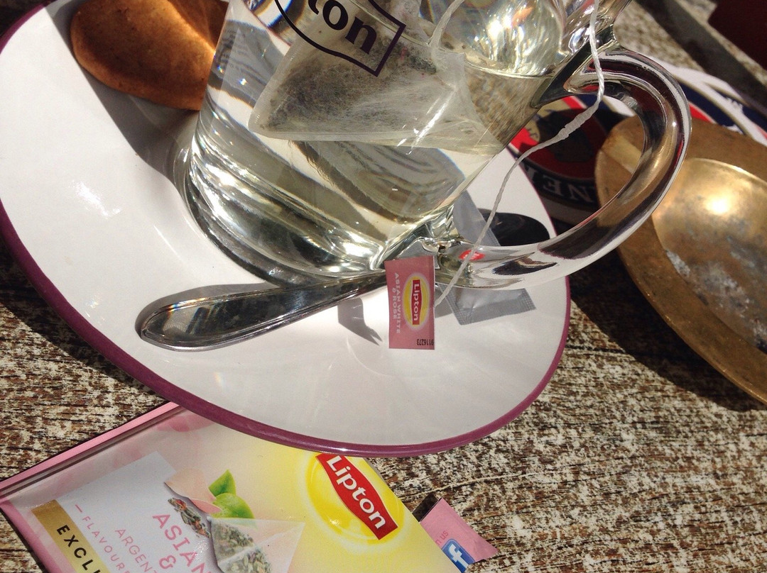 Abbekinderen旅游景点-Cafe Nationaal