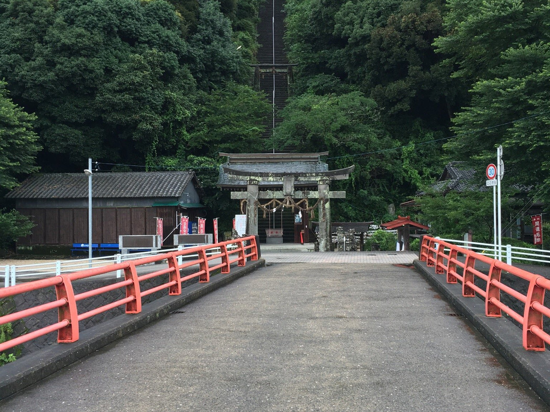Suga Shrine-小城市必去景点