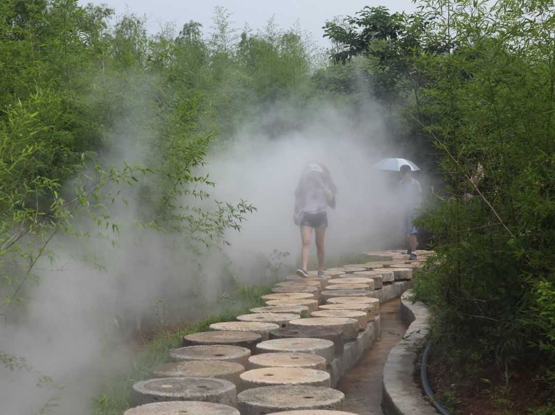雪山彩虹谷-沂水县必去景点
