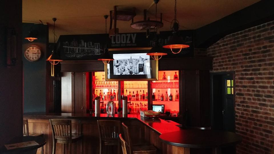 Coozy Eventbar景点图片
