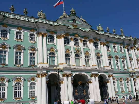 Escursioni.RU - International Tour Operator-圣彼得堡必去景点