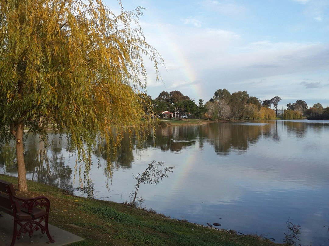Lake Victoria-Maryborough必去景点