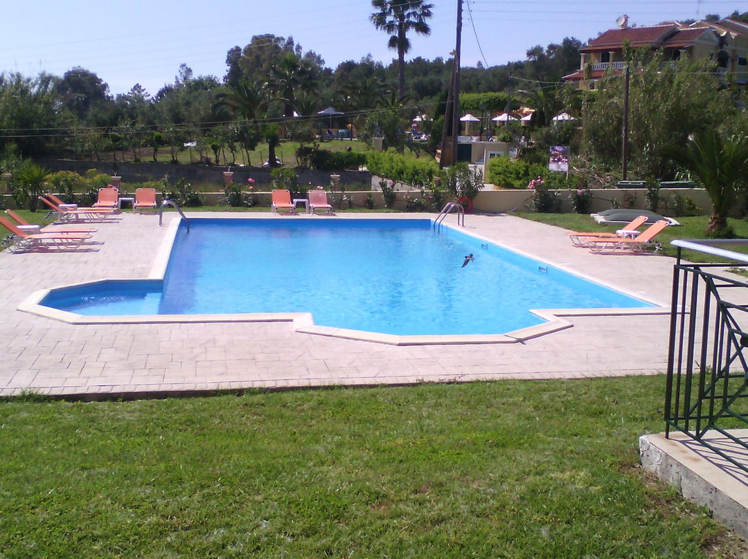 Mythos Apartments