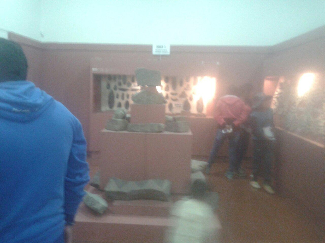 Archaeological Museum-奥鲁罗必去景点