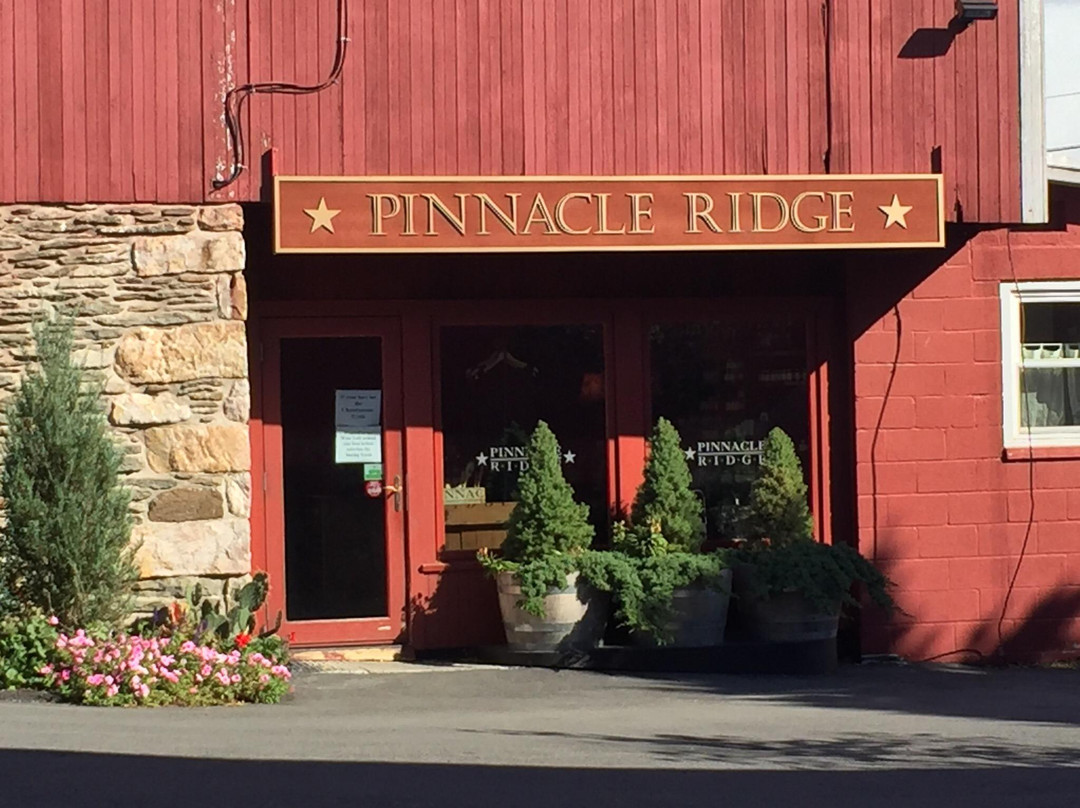 Pinnacle Ridge Winery景点图片