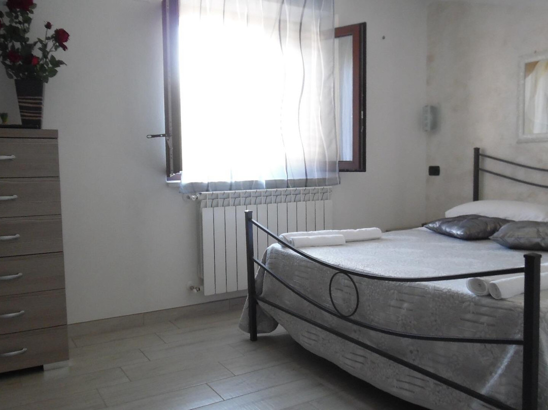 Viggianello酒店住宿-Bed & Breakfast L'Aurora