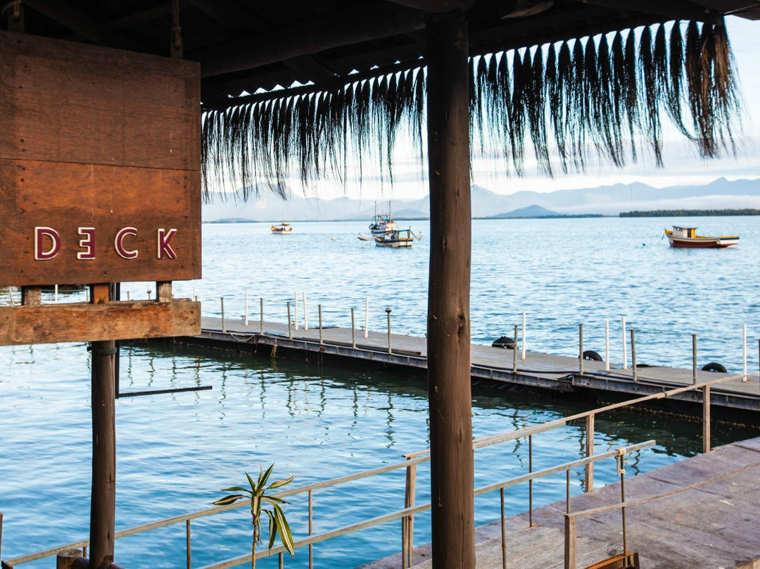 瓜拉图巴餐馆和美食-Restaurante Deck