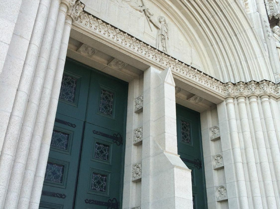 Basilica of Saints Peter & Paul景点图片