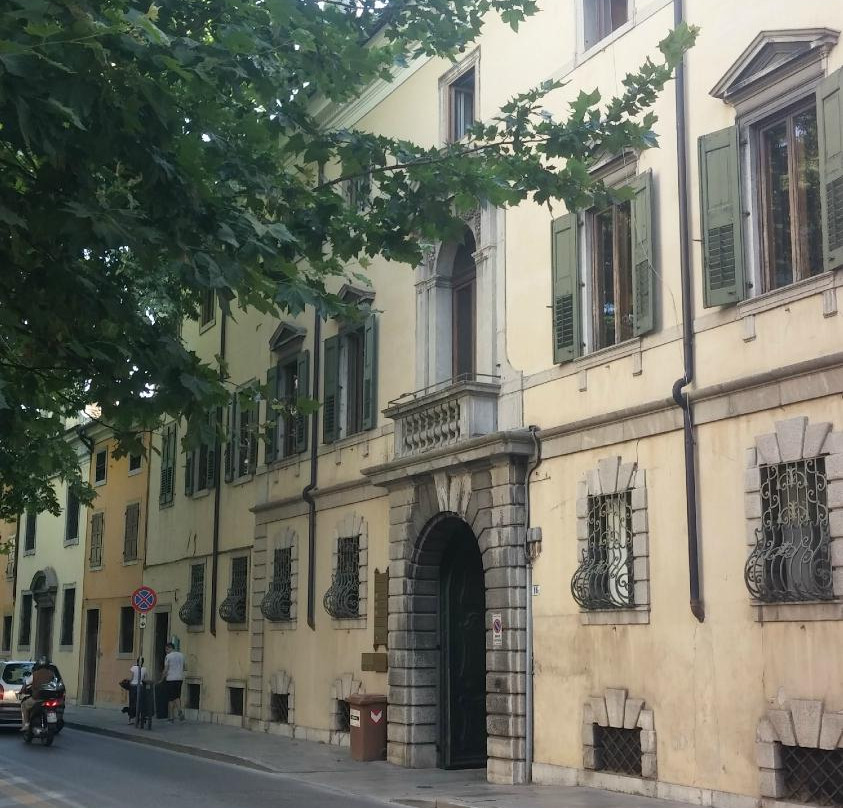 Palazzo di Brazza-乌迪内必去景点