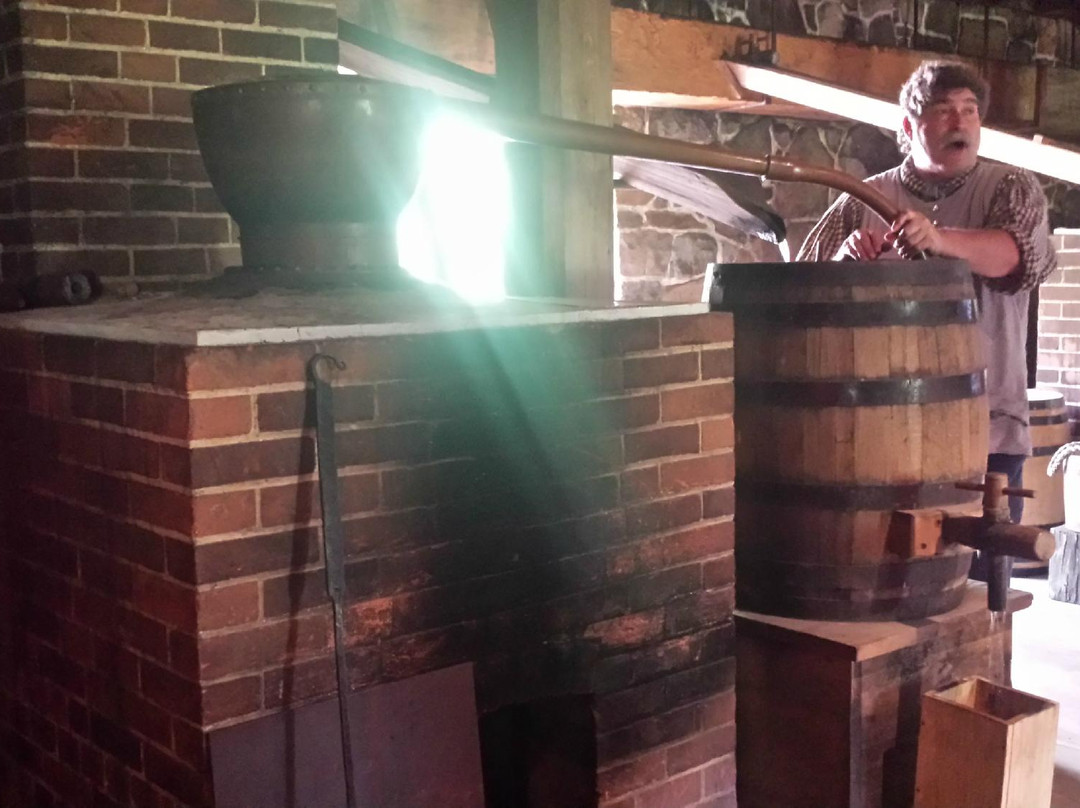 George Washington's Distillery & Gristmill景点图片