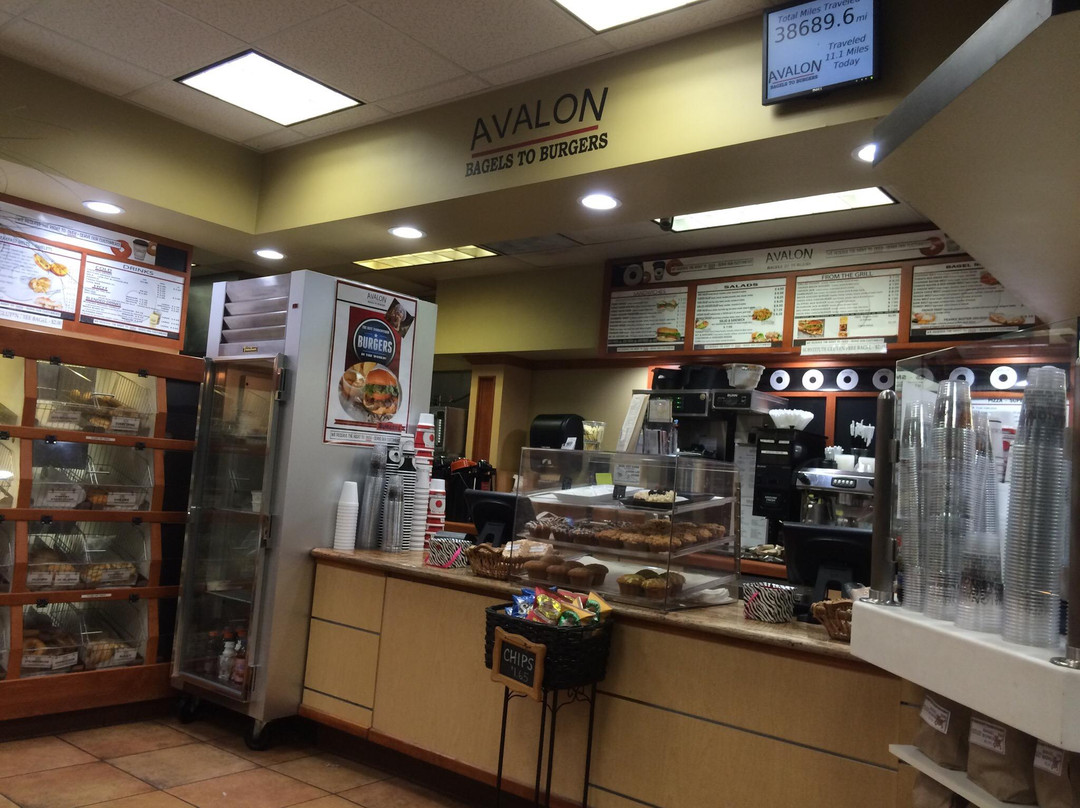 Placentia餐馆和美食-Avalon Bagel To Burgers