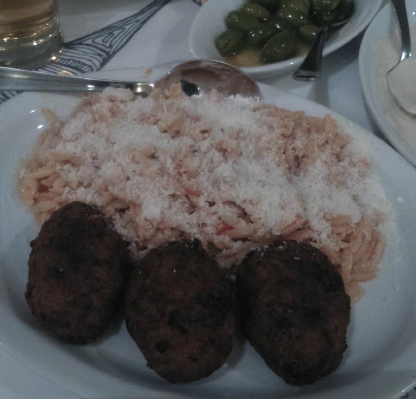 Mandres餐馆和美食-Magirisses