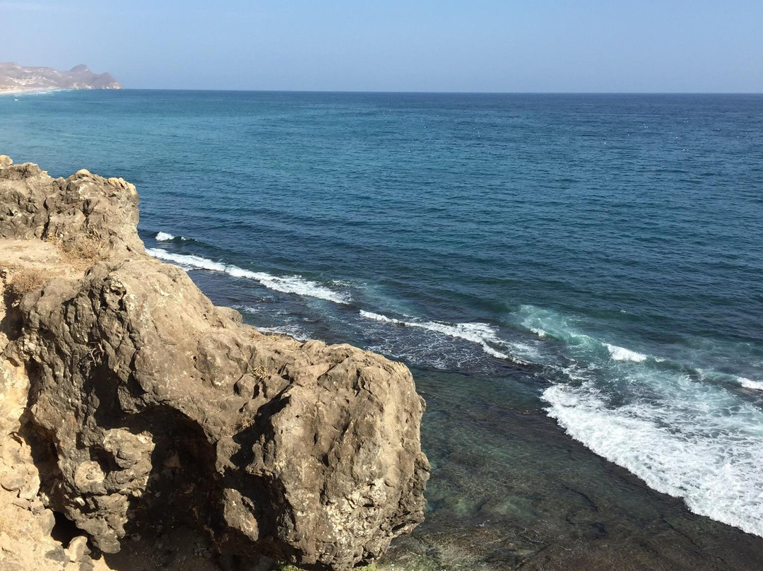 Al Mughsail Beach-塞拉莱必去景点