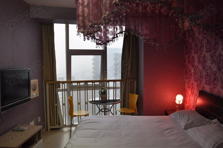 南京简爱主题酒店新街口城开约瑟夫店主图