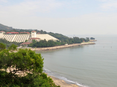 鹭环海天度假酒店主图