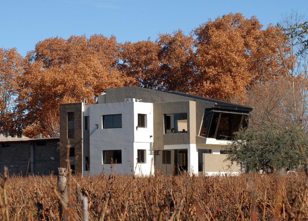 Bodega Roberto Bonfanti-路冉得库约必去景点